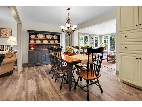 565 Chantler Road, Pelham, ON - Indoor Photo Showing Dining Room