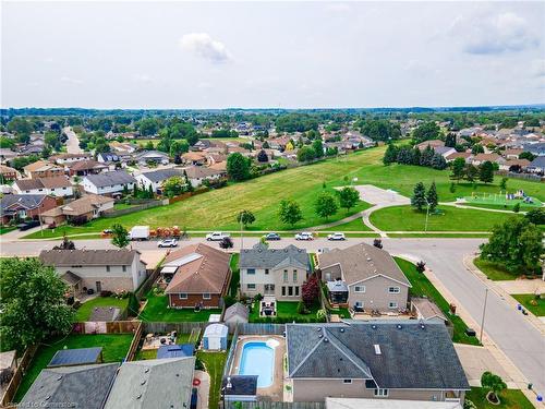 7789 Alpine Drive, Niagara Falls, ON - Outdoor With View