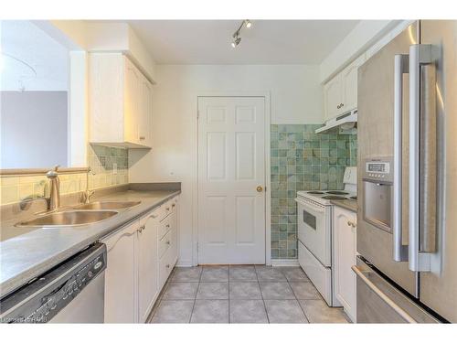 12-14 Cox Boulevard, Markham, ON - Indoor Photo Showing Kitchen With Double Sink