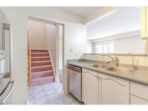 12-14 Cox Boulevard, Markham, ON - Indoor Photo Showing Kitchen With Double Sink