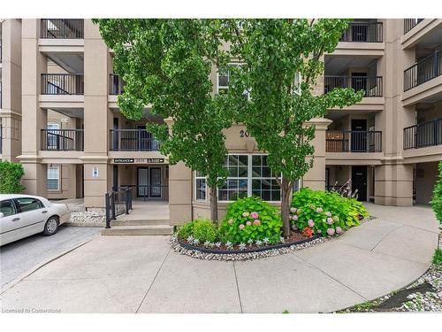 105-2035 Appleby Line, Burlington, ON - Outdoor With Facade