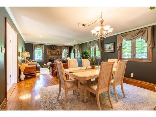 47 Woodend Drive, Carlisle, ON - Indoor Photo Showing Dining Room