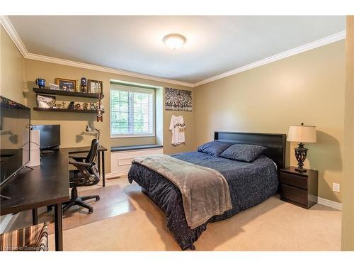 47 Woodend Drive, Carlisle, ON - Indoor Photo Showing Bedroom