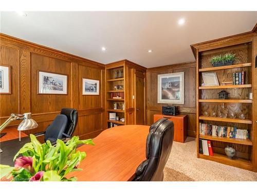 47 Woodend Drive, Carlisle, ON - Indoor Photo Showing Office