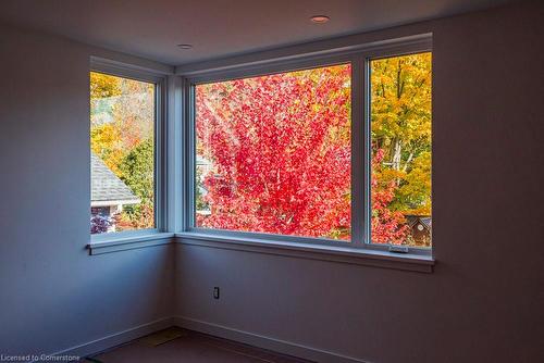 315 Park Street W, Dundas, ON - Indoor Photo Showing Other Room