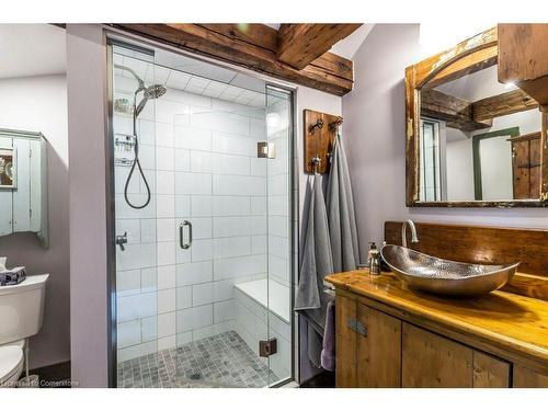 627 Bayshore Boulevard, Burlington, ON - Indoor Photo Showing Bathroom