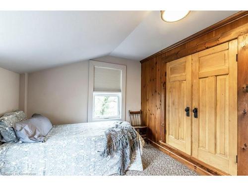 627 Bayshore Boulevard, Burlington, ON - Indoor Photo Showing Bedroom