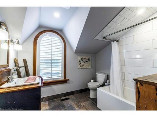 627 Bayshore Boulevard, Burlington, ON - Indoor Photo Showing Bathroom