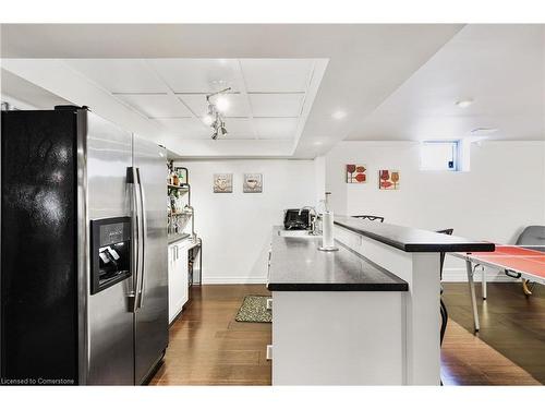 24 Benziger Lane, Hamilton, ON - Indoor Photo Showing Kitchen