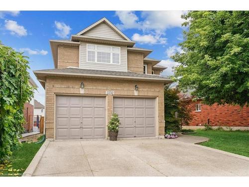 2232 Creekview Drive, Burlington, ON - Outdoor