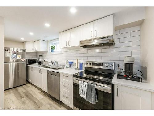 124 East 19Th Street, Hamilton, ON - Indoor Photo Showing Kitchen With Stainless Steel Kitchen