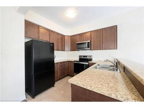 95 Bilanski Farm Road, Brantford, ON - Indoor Photo Showing Kitchen With Double Sink