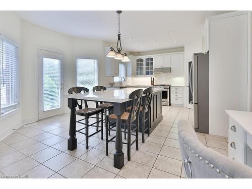 4268 Sarazen Drive, Burlington, ON - Indoor Photo Showing Dining Room