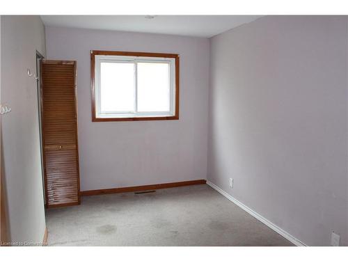 934 Upper Ottawa Street, Hamilton, ON - Indoor Photo Showing Other Room