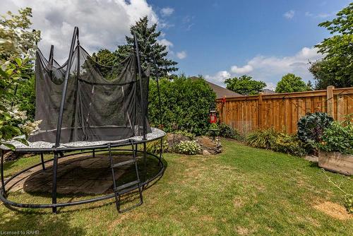 35 Banbury Drive, Ancaster, ON - Outdoor