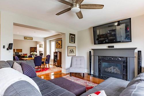 35 Banbury Drive, Ancaster, ON - Indoor Photo Showing Living Room With Fireplace