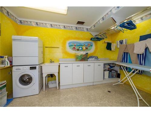 304399 South Line, Priceville, ON - Indoor Photo Showing Laundry Room