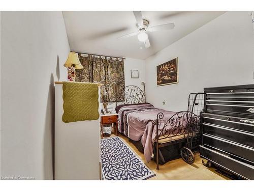 275 Dunsmure Road, Hamilton, ON - Indoor Photo Showing Bedroom