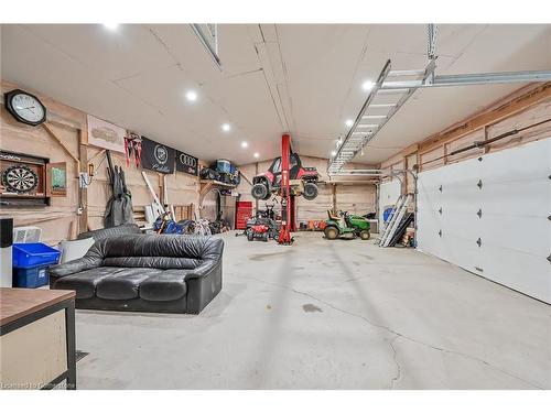 7167 Rainham Road, Dunnville, ON - Indoor Photo Showing Garage