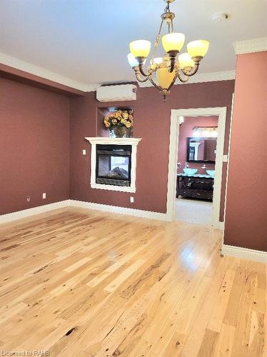 4251 King Street E, Beamsville, ON - Indoor Photo Showing Other Room