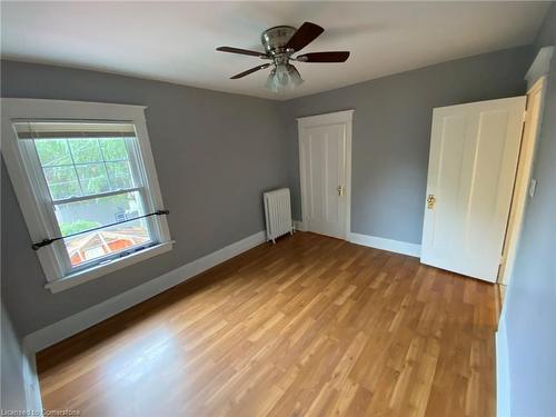 Upper-21 Proctor Boulevard, Hamilton, ON - Indoor Photo Showing Other Room