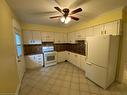 Upper-21 Proctor Boulevard, Hamilton, ON  - Indoor Photo Showing Kitchen 