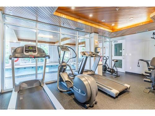 607-40 Old Mill Road, Oakville, ON - Indoor Photo Showing Gym Room