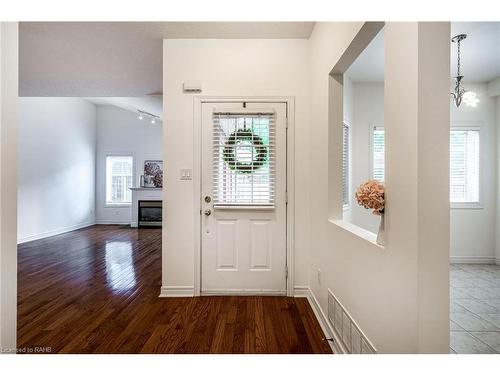 7-100 Beddoe Drive, Hamilton, ON - Indoor Photo Showing Other Room