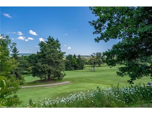 7-100 Beddoe Drive, Hamilton, ON - Outdoor With View