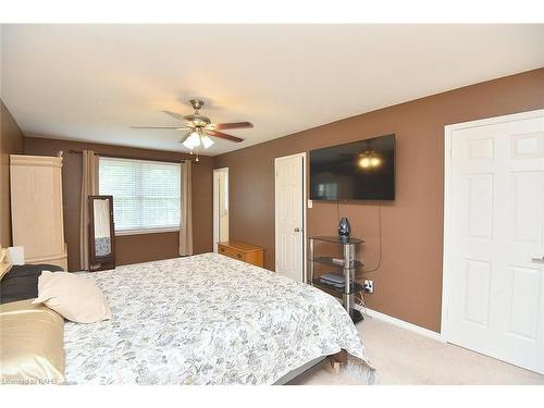 3 Suter Crescent, Dundas, ON - Indoor Photo Showing Bedroom