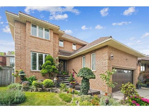 70 Glen Cannon Drive, Hamilton, ON - Outdoor