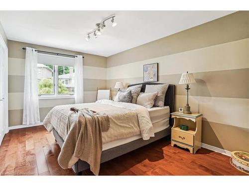 70 Glen Cannon Drive, Hamilton, ON - Indoor Photo Showing Bedroom