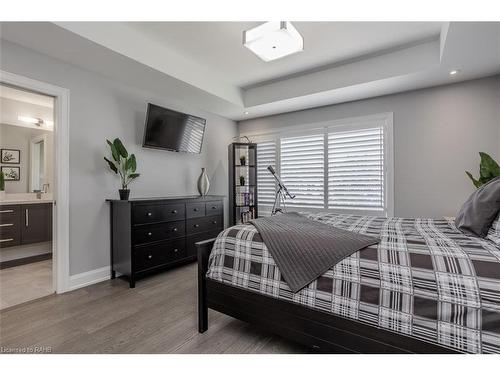 474 Dewitt Road, Stoney Creek, ON - Indoor Photo Showing Bedroom