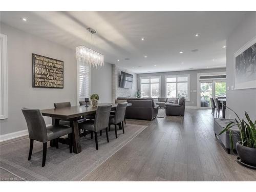 474 Dewitt Road, Stoney Creek, ON - Indoor Photo Showing Dining Room