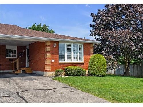 12-20 Courtland Drive, Brantford, ON - Outdoor