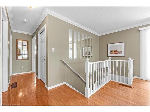 12-20 Courtland Drive, Brantford, ON - Indoor Photo Showing Other Room