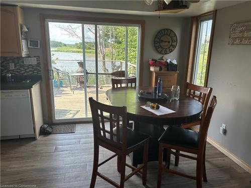 1407 Lakeshore Road, Selkirk, ON - Indoor Photo Showing Dining Room