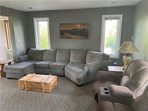 1407 Lakeshore Road, Selkirk, ON - Indoor Photo Showing Living Room