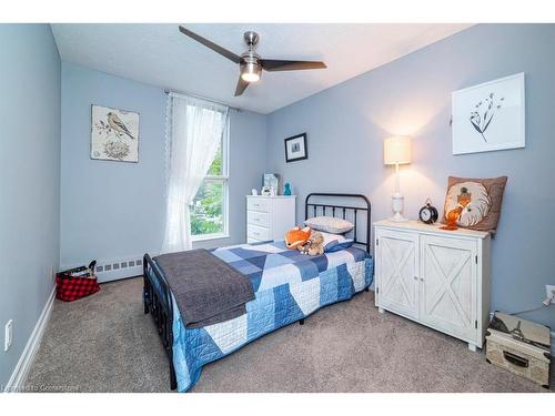 406-1966 Main Street W, Hamilton, ON - Indoor Photo Showing Bedroom