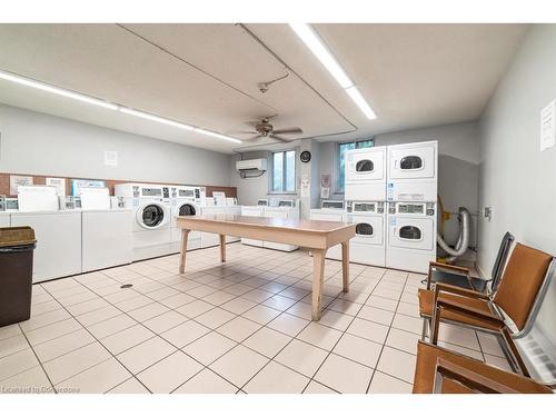 406-1966 Main Street W, Hamilton, ON - Indoor Photo Showing Laundry Room