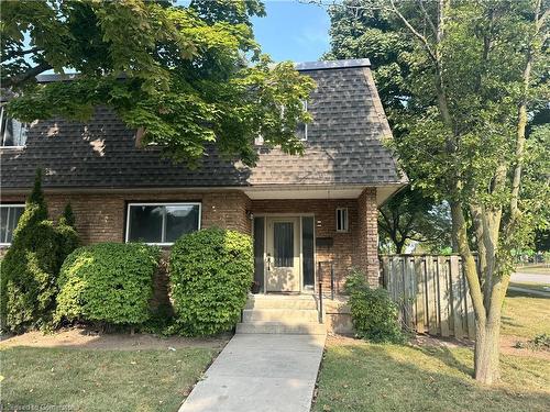 1-688 Dynes Road, Burlington, ON - Outdoor