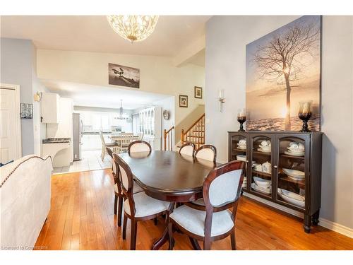 8034 Woodsview Crescent, Niagara Falls, ON - Indoor Photo Showing Dining Room