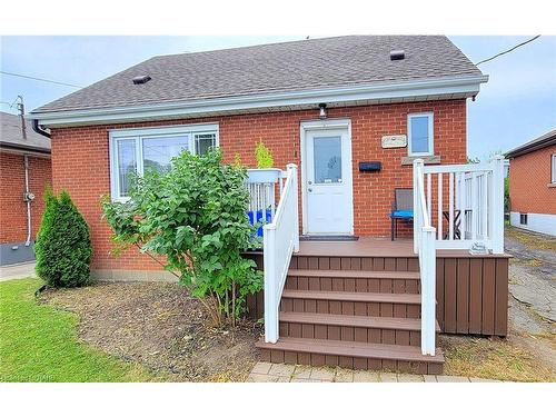 384 Talbot Street, Hamilton, ON - Outdoor