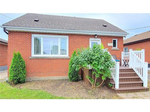 384 Talbot Street, Hamilton, ON - Outdoor With Exterior