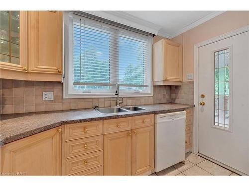 74 Balmoral Avenue S, Hamilton, ON - Indoor Photo Showing Kitchen With Double Sink