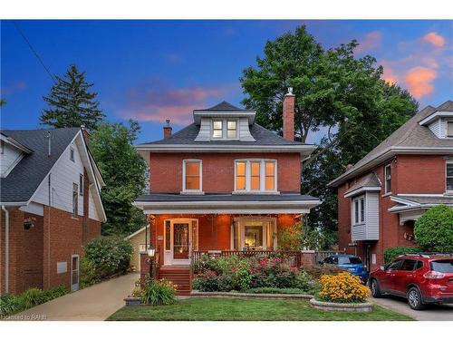 74 Balmoral Avenue S, Hamilton, ON - Outdoor With Deck Patio Veranda With Facade