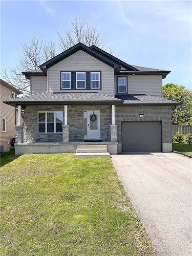 41 Kendell Lane, Ingersoll, ON - Outdoor With Facade