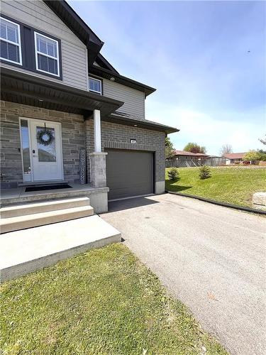 41 Kendell Lane, Ingersoll, ON - Outdoor