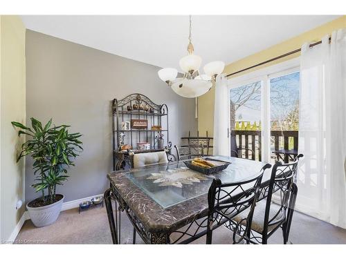 32-985 Limeridge Road E, Hamilton, ON - Indoor Photo Showing Dining Room