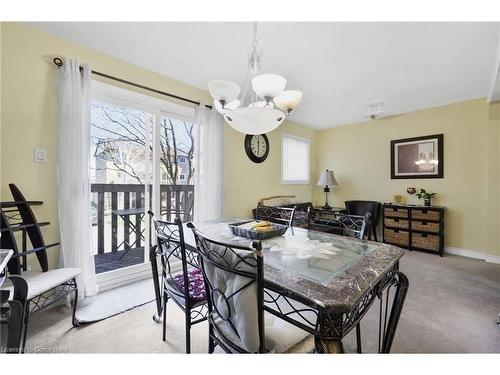 32-985 Limeridge Road E, Hamilton, ON - Indoor Photo Showing Dining Room